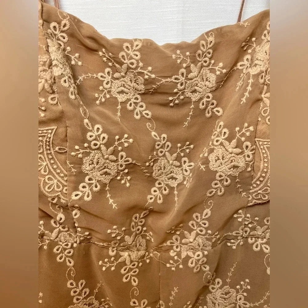 Lush Blush Lace Ruffle Romper Small - Picture 9 of 10